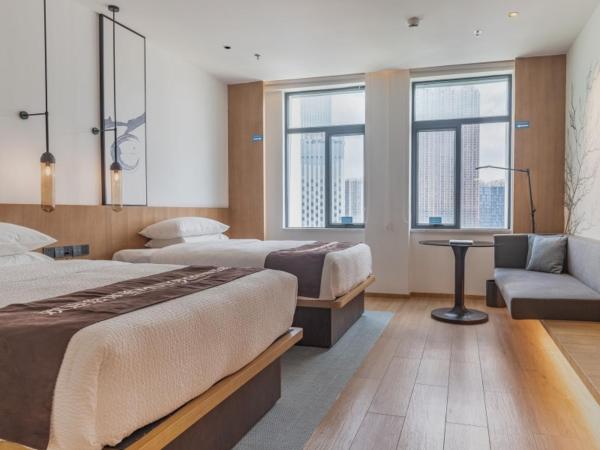 A la foto es mostra l'objecte GreenTree Eastern Binhu Road Wanda Hotel situat a la ciutat de Nanning.