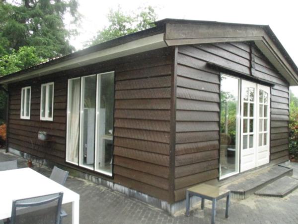Φωτογραφία 2: Midden in de natuur, een ruim chalet aan de rand van het bos, nr 30
