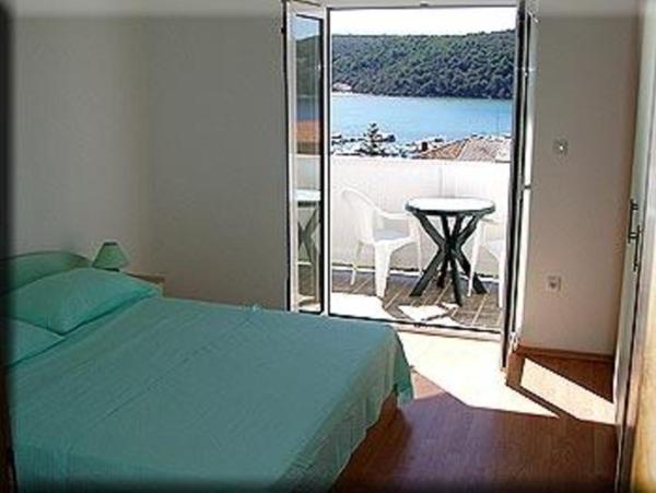 Billede 1: Apartment in Kampor with sea view, terrace, air conditioning, Wi-Fi (4610-4)