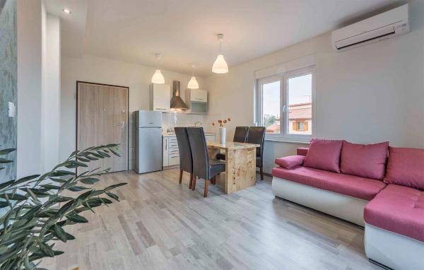 Na zdjęciu widoczny jest obiekt Apartments in Peroj - Istrien 34288 położony w mieście Peroj.