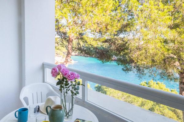På billedet ses objektet Apartamento Ferrera Park 306 beliggende i byen Cala Ferrera.