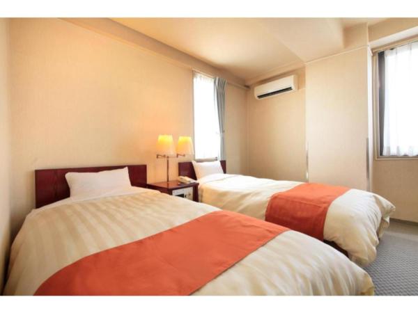 Na fotografii je vidět objekt Fujinomiya Green Hotel - Vacation STAY 19030v nacházející se ve městě Ōmiya.