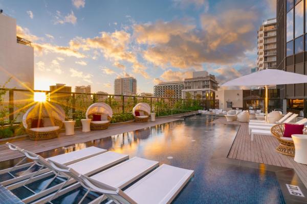 Nella foto è visibile l'oggetto Hyatt Centric Waikiki Beach situato nella città di Honolulu.