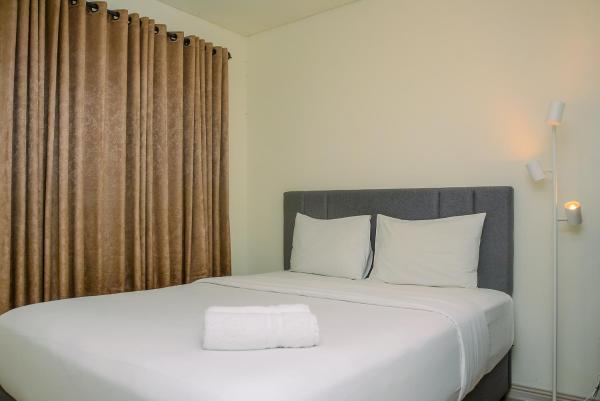 A la foto es mostra l'objecte Comfortable 2BR at Meikarta Apartment By Travelio situat a la ciutat de Cikarang.