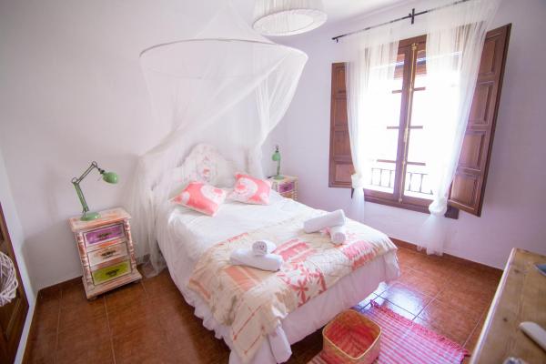 Na zdjęciu widoczny jest obiekt Hotel Rural Inz-Almaraz położony w mieście Atajate.