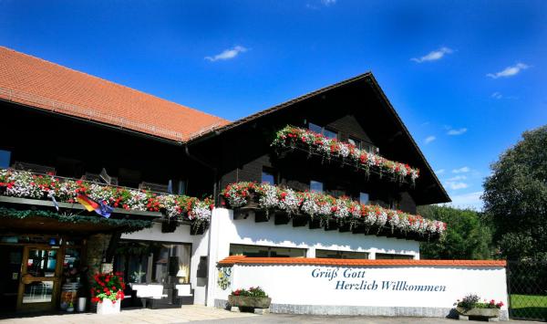 Kuvassa näkyy kohde Hotel Gut Schmelmerhof, joka sijaitsee kaupungissa Hilm.