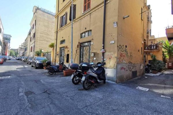 Alloggio brancaleone, Rome