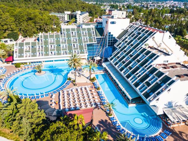 A la foto es mostra l'objecte Queen's Park Goynuk Hotel - All Inclusive situat a la ciutat de Kemer.