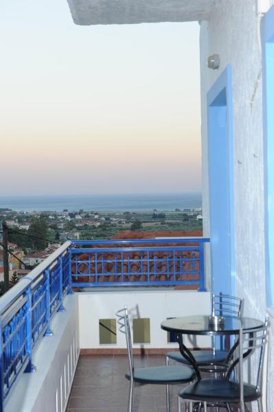 En la foto se muestra el objeto Rafaela's Apartment ubicado en la ciudad de Samos.