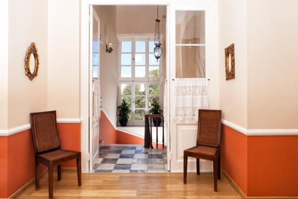 Egli Hotel, Andros