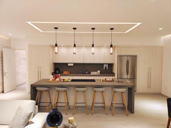 På billedet ses objektet 1st Luxury Warehouse beliggende i byen Cancún.