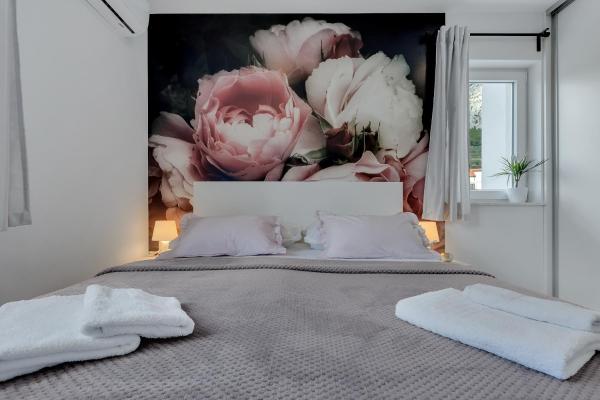 A la foto es mostra l'objecte Studio apartmani Buljan situat a la ciutat de Makarska.