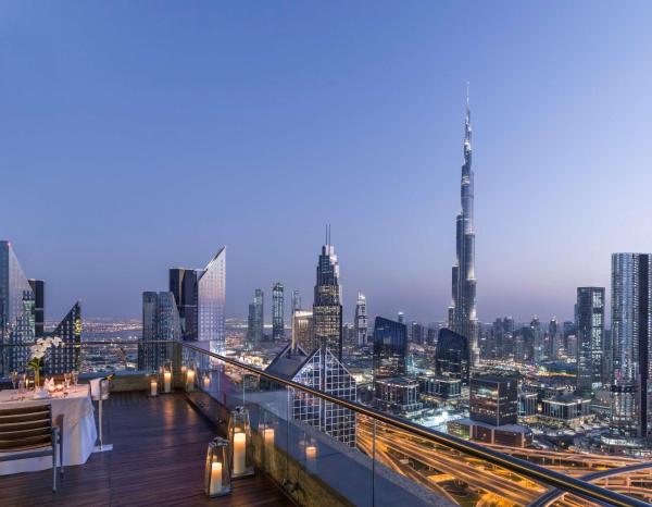 På billedet ses objektet Shangri-La Dubai beliggende i byen Dubai.