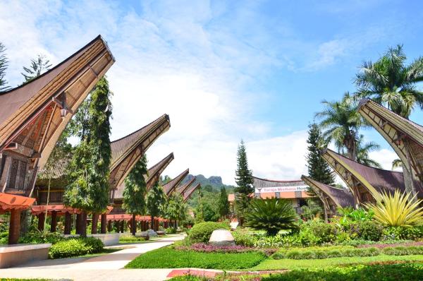 A la foto es mostra l'objecte Toraja Misiliana Hotel situat a la ciutat de Rantepao.
