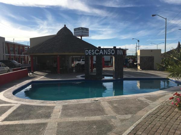 På billedet ses objektet El Descanso Inn beliggende i byen Mazatlán.