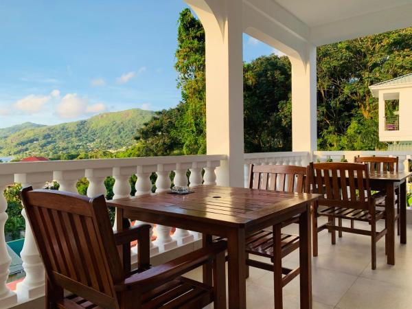 Oceanic View Apartments, Beau Vallon