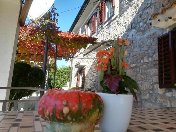 Nella foto è visibile l'oggetto House Pelcic Kostrena situato nella città di Šodići.
