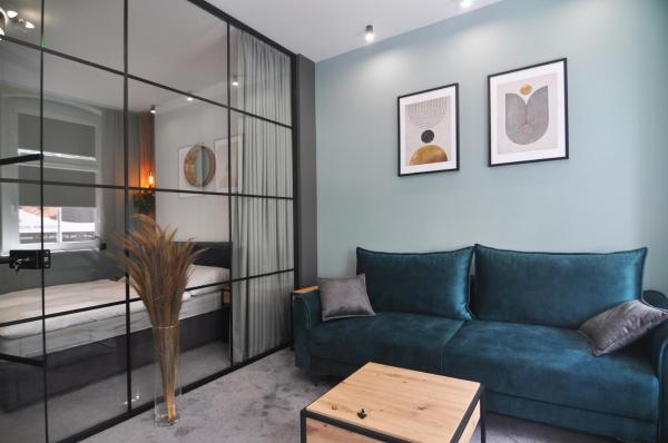 Na zdjęciu widoczny jest obiekt Apartamenty Centrum Chodzież położony w mieście Cisze.
