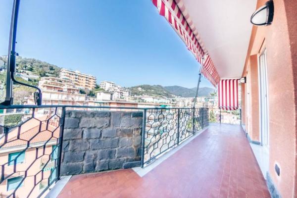 Na fotografii je vidět objekt Casa Luca Flexyrent - Parking - A C - WiFi nacházející se ve městě Rapallo.