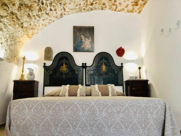 A la foto es mostra l'objecte Dimora Umberto - Dammuso Suite situat a la ciutat de Noto.