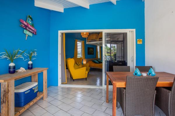 Photo 2 : Studio at the pool in tropical Resort Seru Coral with privacy and large pool