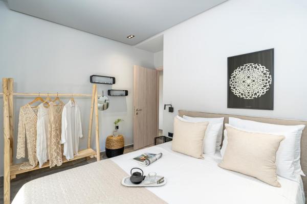 Foto 8: Elia & Anthos Deluxe Suites