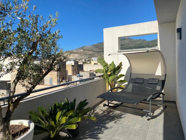 La Finestra Su Erice - Trapani
