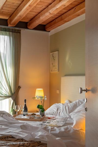 Nella foto è visibile l'oggetto Hotel Rovere situato nella città di Lancenigo.