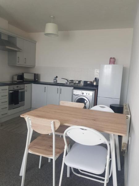 Billede 9: Cherry Tree, Centrally Located Warrington Town Centre