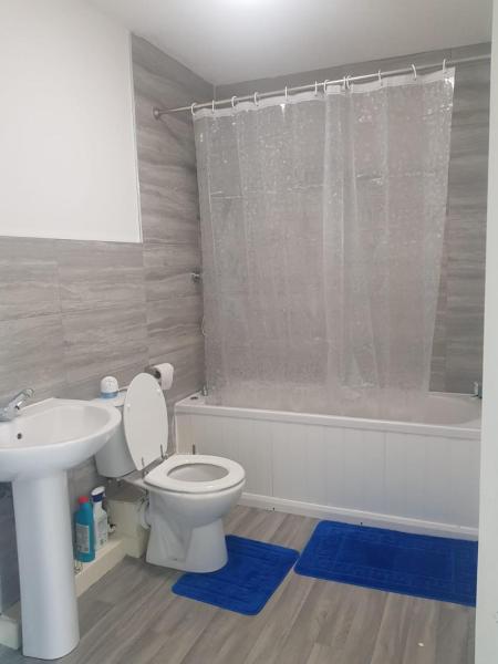 Billede 7: Cherry Tree, Centrally Located Warrington Town Centre