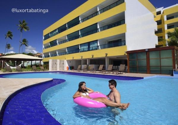 På bilden syns objektet Luxor Tabatinga Beira Mar som ligger i staden Conde.