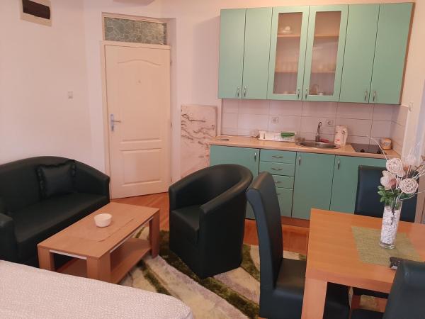 På billedet ses objektet Apartman Zivanovic1 beliggende i byen Rupavci.