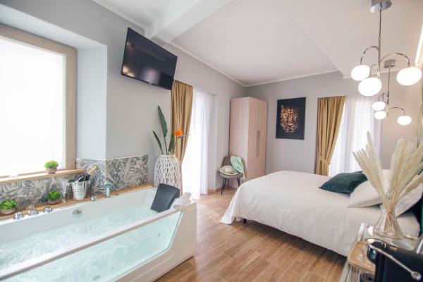 Na fotografii je vidět objekt Villa Teresina nacházející se ve městě Tortolì.