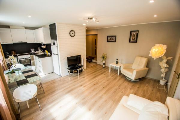 På billedet ses objektet Kandavas iela 2 Sunshine Plus beliggende i byen Daugavpils.