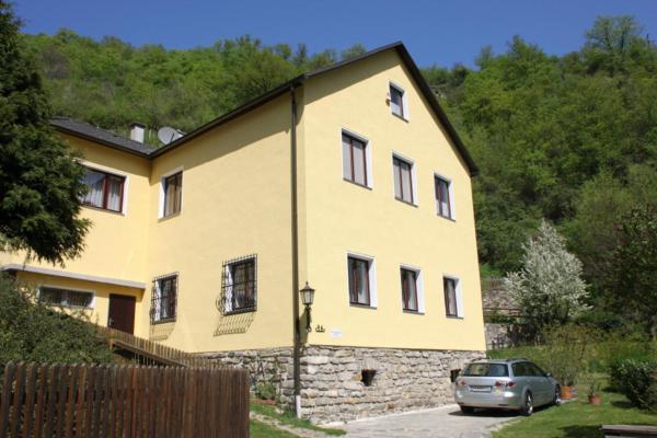 Ferienwohnung Helga Bergkirchner - Spitz