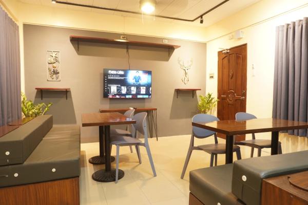 A la foto es mostra l'objecte Mint Homes in CEV Mansion situat a la ciutat de Manila.
