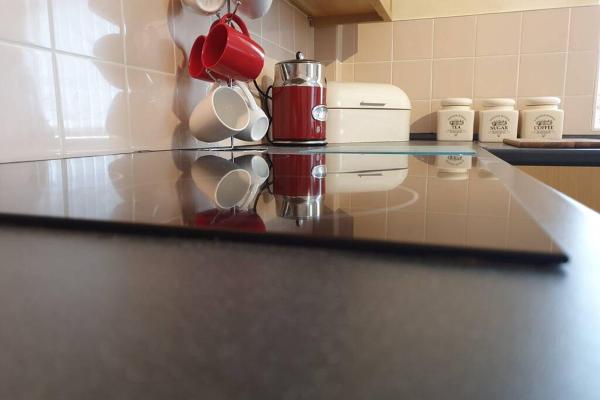 Pomfret House, 3 Bedrooms, Burnley Central, Contractors And Groups First Choice, Free Parking - Burnley