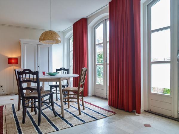 Φωτογραφία 8: Studio # Het Pauwennest