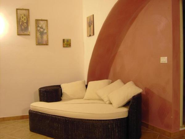 A la foto es mostra l'objecte Girasole home situat a la ciutat de Trapani.