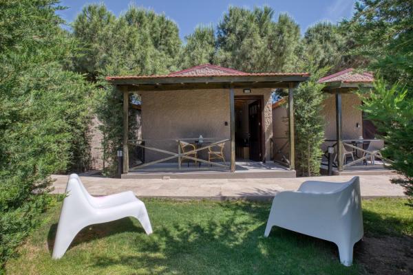 På billedet ses objektet Aegean Apartments - Bungalows beliggende i byen Alaçatı.