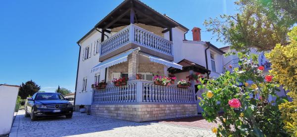 A la foto es mostra l'objecte Apartmani Mila-Casa Bianca situat a la ciutat de Medulin.