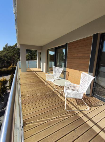 A la foto es mostra l'objecte GOLDEN SANDS situat a la ciutat de Rowy.