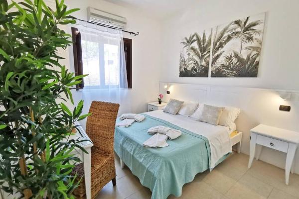 A la foto es mostra l'objecte Loft Tropical - 100 metri dalla spiaggia di sabbia e dal mare situat a la ciutat de Fontane Bianche.