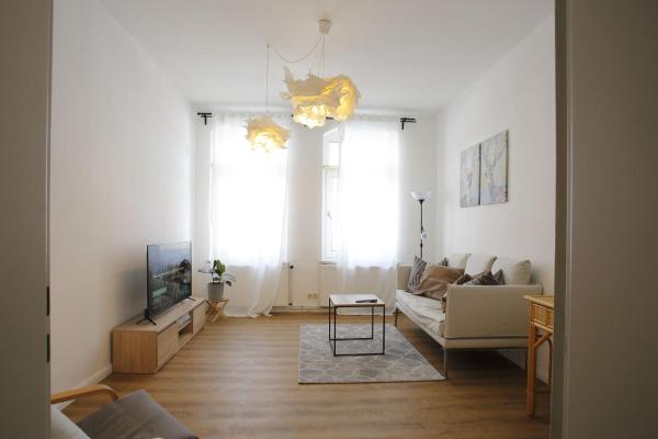 *Schöne 2-z.-wohnung Mit Badewanne Und Okerblick* - Braunschweig