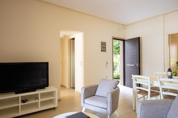 Photo 9 : A & C Homes