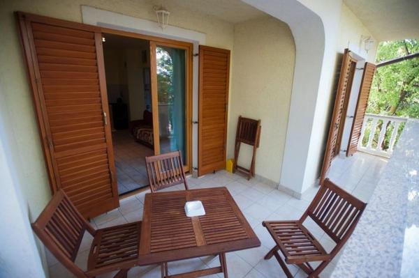 På billedet ses objektet 2-bedroom Apartment with terrace in Povile 3542-2 beliggende i byen Povile.