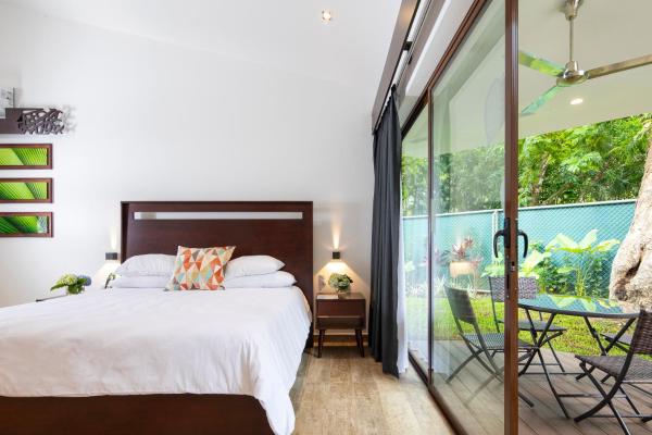 A la foto es mostra l'objecte Pumilio Mountain & Ocean Hotel situat a la ciutat de Jacó.