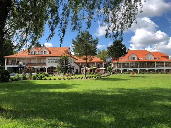 På bilden syns objektet Hotel Saint-Hubert som ligger i staden Woustviller.