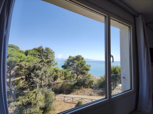 A la foto es mostra l'objecte Loft a Sant Martí d'Empúries situat a la ciutat de Empúries.