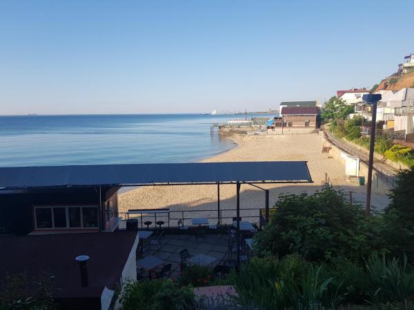 A la foto es mostra l'objecte Apartment on Yuzhny Sklon situat a la ciutat de Odessa.